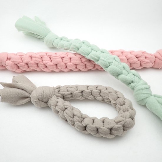 De Woefies® 3-delige set: Wafie roze, Kefie celeste & Wafwoefie beige + gratis Colure® hondenpootje ketting (zilver)
