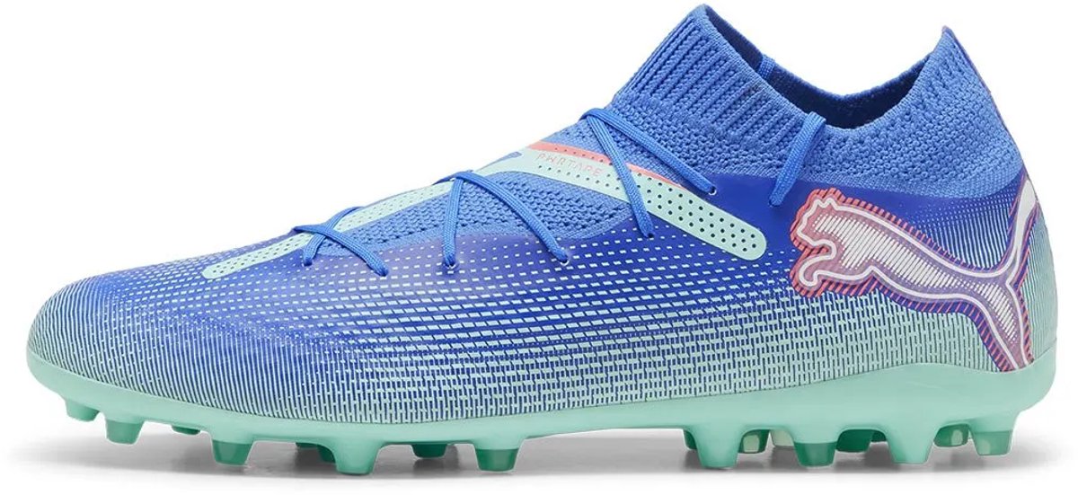 Puma Future 7 Pro Mg voetbalschoenen in blauw, EU 46 1/2, met adaptief bovenwerk van breisel en mesh.