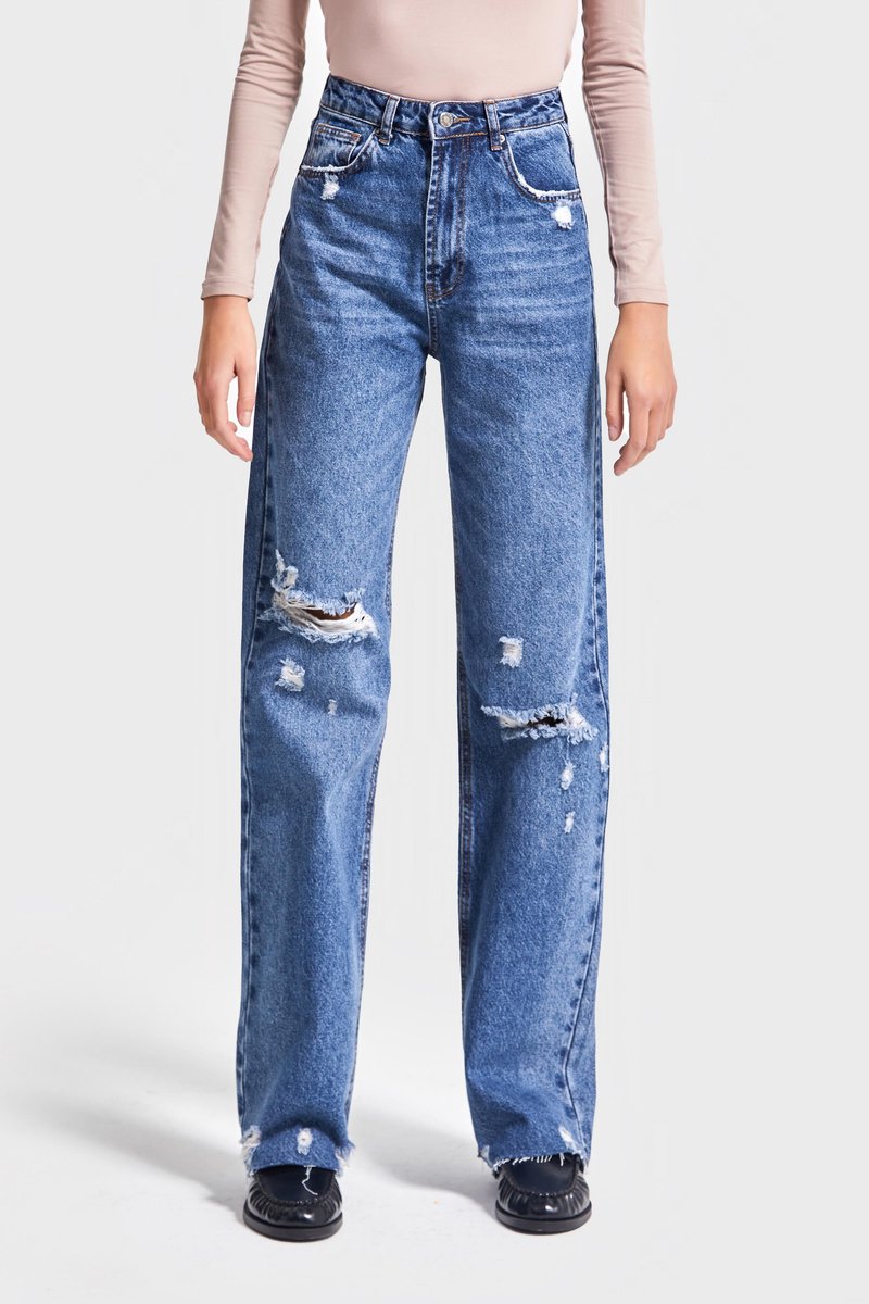 It's Basic - Straight Mid Rise Jeans