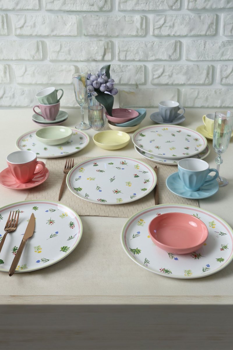 Keramika Serviesset - Spring Flowers - 24 delig - 6 persoons - Stoneware