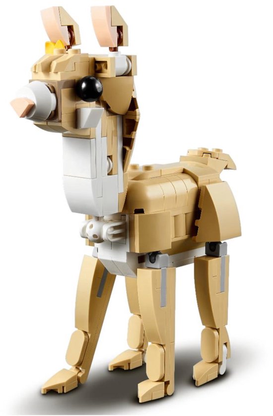 Un lapin LEGO en briques brunes et blanches, fond blanc.