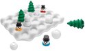 Spelbord "Snow Problem" met drie sneeuwpoppen, drie bomen en witte ballen, met losse boom.