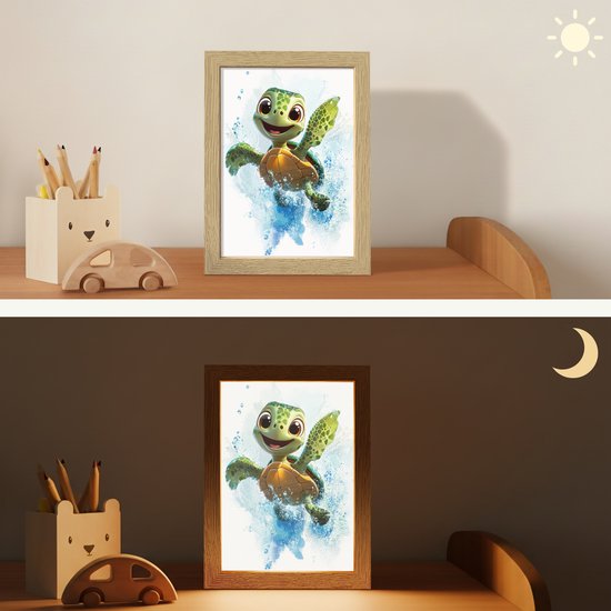 Nachtlampje 15x20 cm - Kinder lampje - Schildpad - Cartoon - Water - Groen - Tafellamp kinderkamer - Slaapkamer lamp - Bedlamp kinderen - Kinderlampje stopcontact - Wandlamp babykamer - Nachtlampjes van Merkloos — afbeelding 4