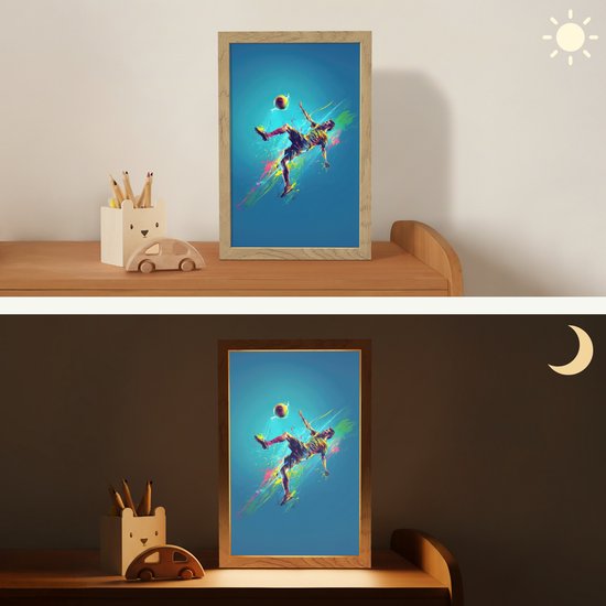Nachtlampje 20x30 cm - Kinder lamp - Voetballer - Verfspatten - Kleurrijk - Bal - Tafellamp kinderkamer - Slaapkamer lamp - Bedlamp kinderen - Kinderlampje stopcontact - Wandlamp babykamer - Nachtlampjes van Merkloos — afbeelding 4