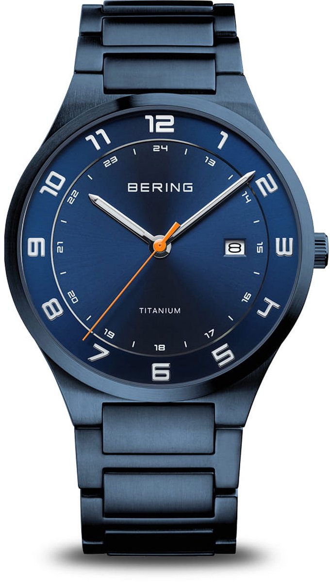 Bering Titanium herenhorloge blauw gemateerd 15139-797