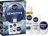Nivea Men Sensitive skincare kit met gezichtsreiniger, scheerschuim en crème.