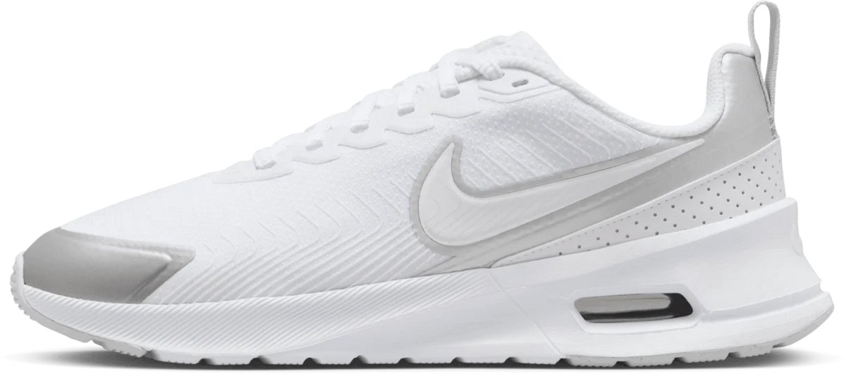 Nike Air Max Nuaxis Sneakers Dames Wit 38