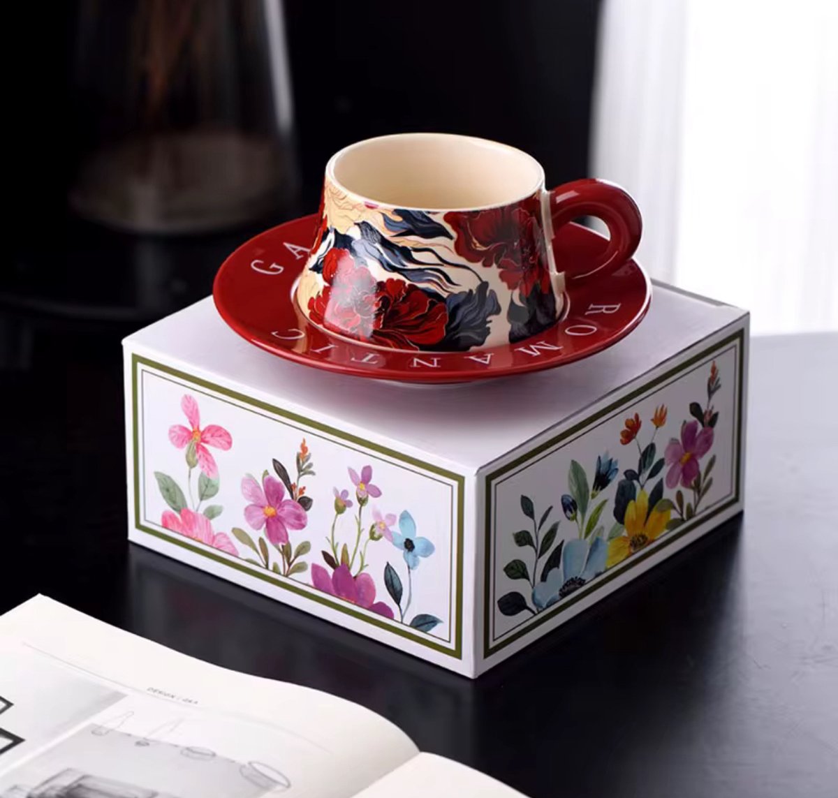 Unieke Kop en Schotel Set - Luxe Cadeauverpakking - Vintage Desing
