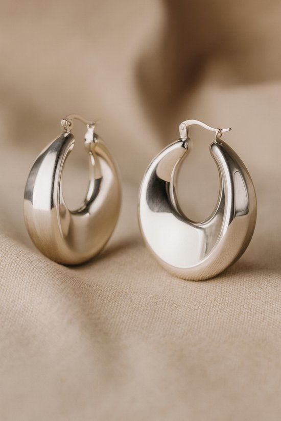 Boucles d'oreilles Lundholm | Boucles d'oreilles Femme – Acier Inoxydable Premium – Créoles de Déclaration Couleur Argent (3,5 × 3,9 cm) – Série Freyja – Étanche & Hypoallergénique – Emballage Cadeau Luxe | Cadeaux pour femmes