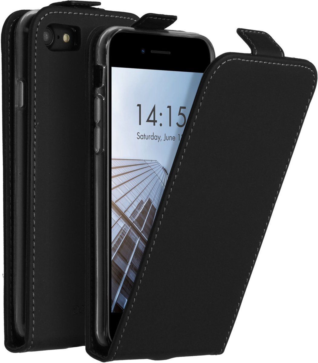 Accezz Flipcase iPhone SE (2022 / 2020) / 8 / 7 hoesje - Zwart