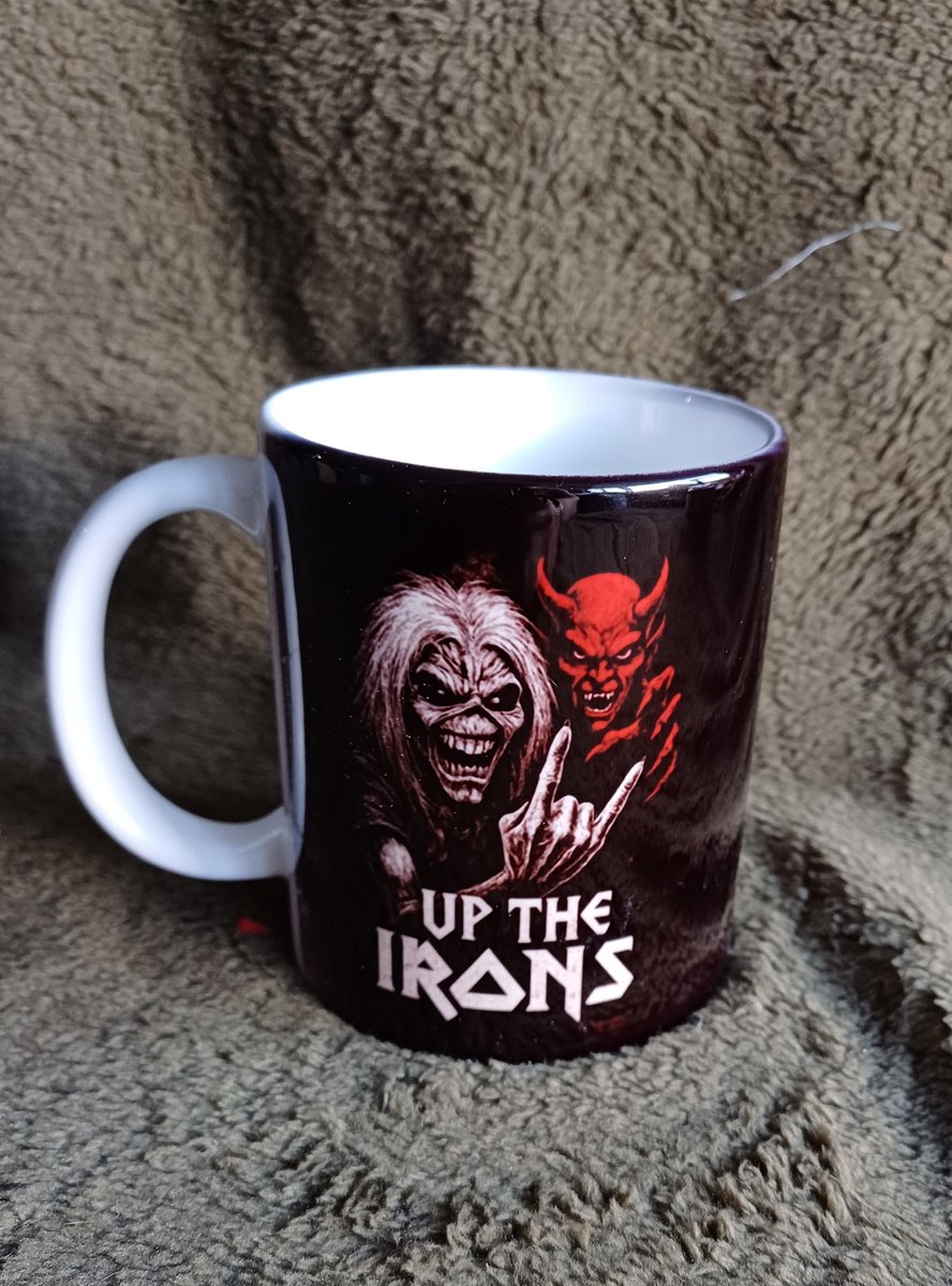 Mok Iron Maiden Dubbelzijdig - Up The Irons - Voor Metal Fans