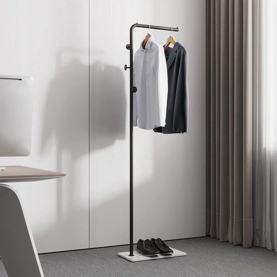 OUTBROS Kapstok van metaal, L-vormige moderne ophanghaak met haken, vrijstaande kledingstandaard, te gebruiken in de slaapkamer, entree, 39 x 26 x 180 cm, zwart OUTBROS Kapstok van metaal, L-vormige moderne ophanghaak met haken, vrijstaande kledingstandaard, te gebruiken in de slaapkamer, entree, 39 x 26 x 180 cm, zwart