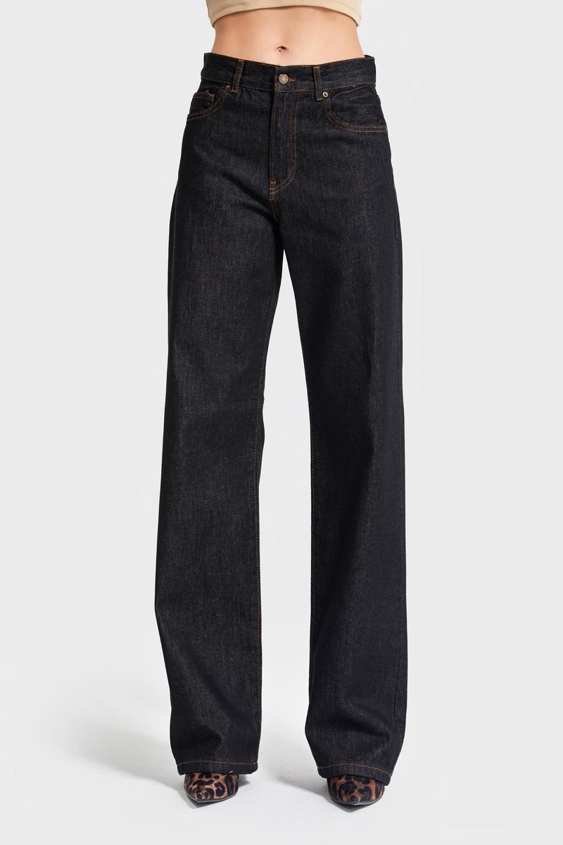 It's Basic - Loose Mid Rise Jeans