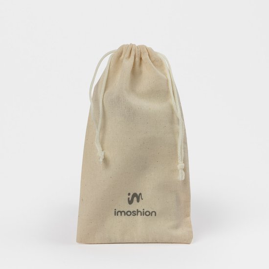 Off-white stoffen zakje met trekkoord en imoshion logo.