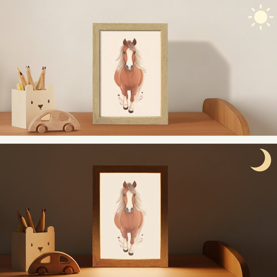 Nachtlampje 15x20 cm - Kinder lampje - Paard - Galop - Bruin - Tafellamp kinderkamer - Slaapkamer lamp - Bedlamp kinderen - Kinderlampje stopcontact - Wandlamp babykamer - Nachtlampjes van OnlyWow — afbeelding 4