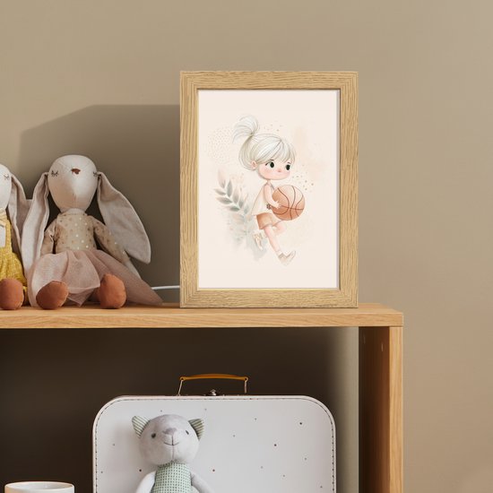 Nachtlampje 15x20 cm - Kinder lampje - Meisje - Basketbal - Minimalistisch - Tafellamp kinderkamer - Slaapkamer lamp - Bedlamp kinderen - Kinderlampje stopcontact - Wandlamp babykamer - Nachtlampjes van Merkloos — afbeelding 3