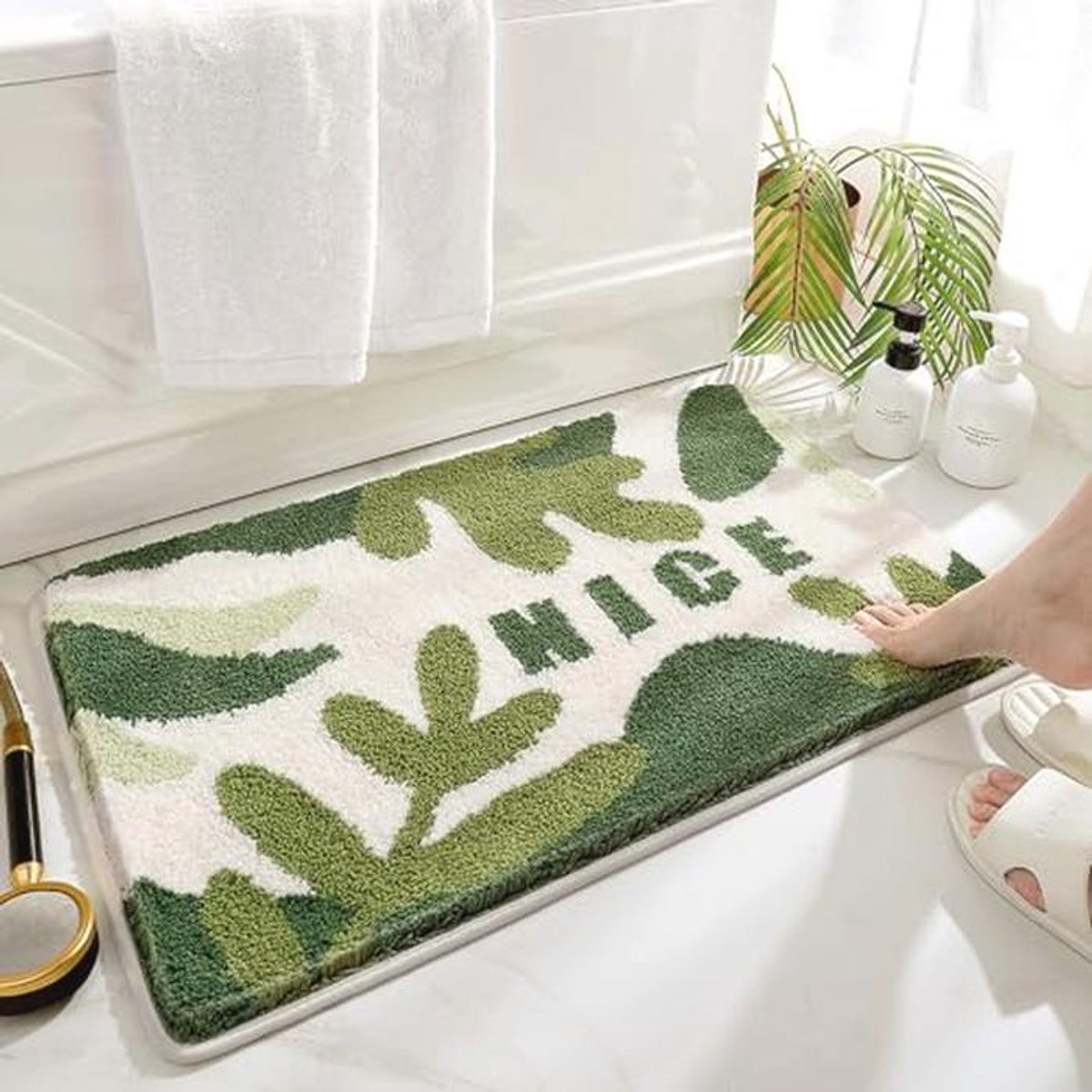 Antislip Badkamertapijt 50 x 80 cm - Groen Blad | Super Absorberend en Machine Wasbaar | Voor Badkamer, Woonkamer, Keuken en Slaapkamer