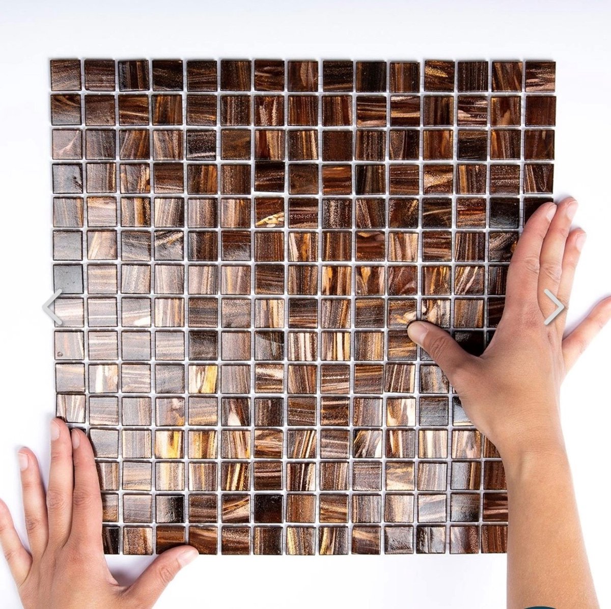 Glas Mozaiek Amsterdam Brown Gold 23mmx23mm op matjes 300x300x4mm verkoop per doos inhoud 20pc = 1.8M2