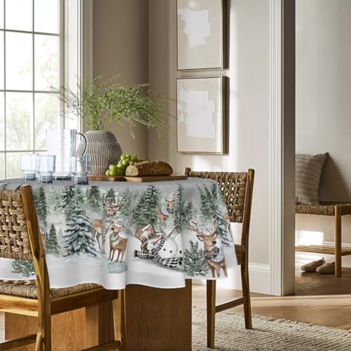 Rond Tafkleed met Sneeuwvlokken en Kerstdecoratie - Wintertafelkleed 140 cm