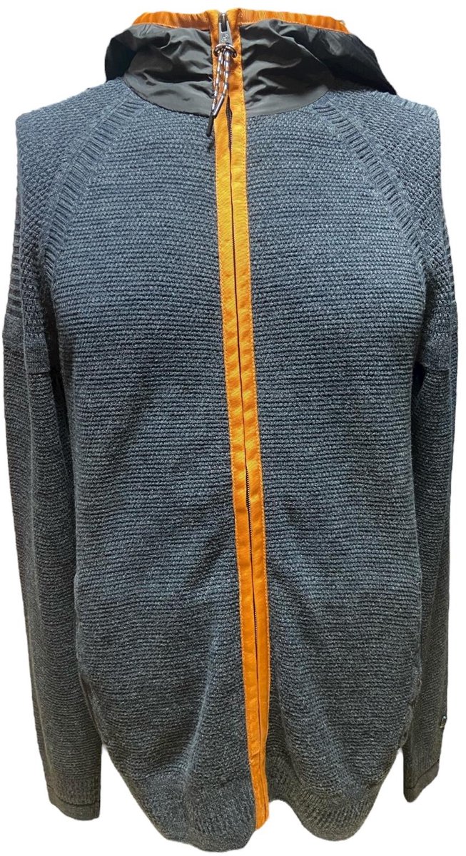 CAST IRON VEST - MAAT M