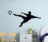 Muursticker voetbal omhaal sliding jongenskamer - wanddecoratie sticker - zwart