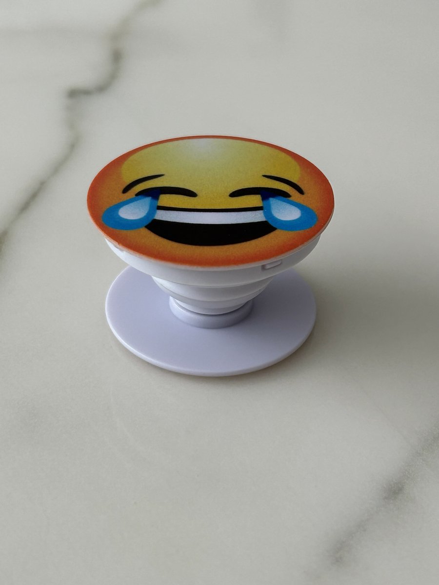 Telefoon Grip & Stand – Universele Smartphone Houder - Verliefde Smiley – Opvouwbaar & 360° Draaibaar – Past op Elke Telefoon of Hoesje - Lachende Smiley - geel/oranje