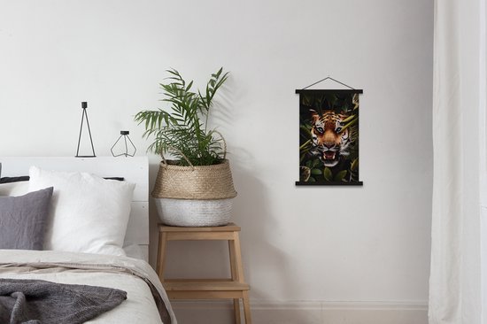 Tigre entre les feuilles 40x60 cm