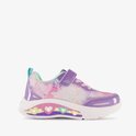 Linkerkant van paarse sneaker met print, hartjes met lichtjes en klittenband.