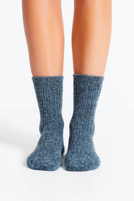 TOCONFFON Gezellige pluizige zachte sokken voor dames, pluche pantoffelsokken voor thuis, 5,6,7,8 paar, 35-39 EU TOCONFFON Gezellige pluizige zachte sokken voor dames, pluche pantoffelsokken voor thuis, 5,6,7,8 paar, 35-39 EU