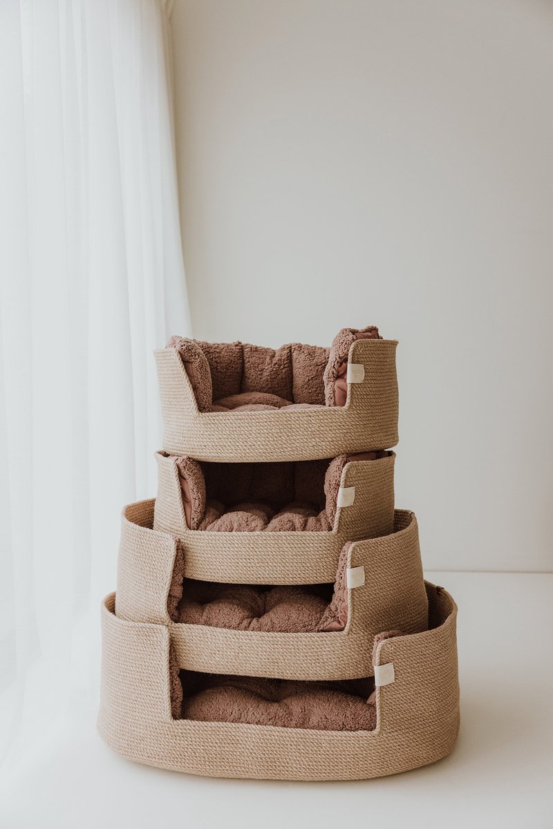 Hondenmand - Large - Bruin - Mand - Kussen - Teddy - Zacht - Interieur - Dierenmand - Huisdier - Mooie hondenmand - Kattenmand - Kat - Handgemaakt - Dog Bed - Hondenkussen - Kennel - Hond - Krabpaal