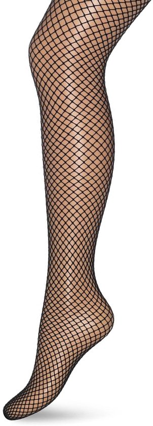 Een vrouwelijk been in een zwarte visnetpanty.