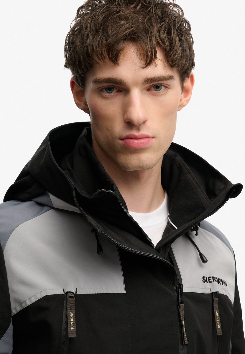Superdry Colour Block Windbreaker Jas met Capuchon Heren Zwart