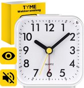 Tyme Wekker Analoog - Zonder Tikgeluid - Duidelijk leesbaar - Met Alarm - Reiswekker Incl. Verlichting - Kinderen tot Senioren - voor Slaapkamer - Vierkant - Wit