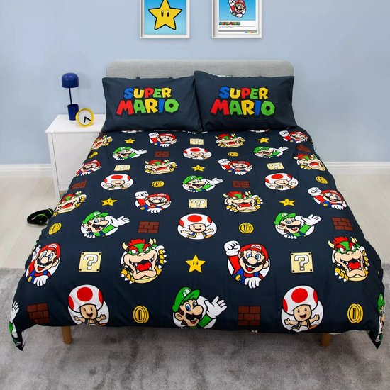 Nintendo - Super Mario Bros - Dekbedovertrek - Tweepersoons - 200 x 200 cm. - Dubbelzijdig - Dekbed