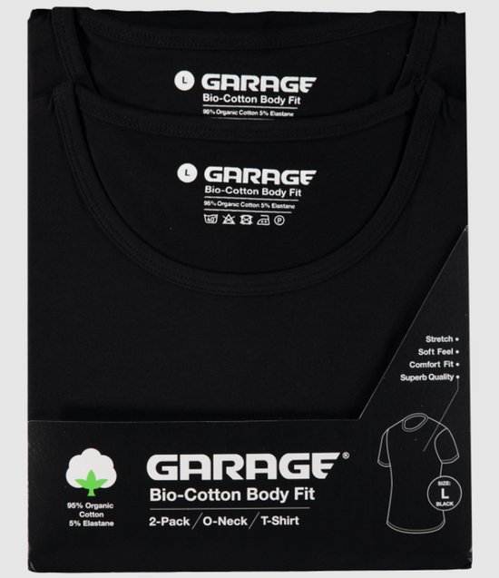 Verpakking van een 2-pack zwarte T-shirts met ronde hals. Toont de t-shirts en de productinformatie.
