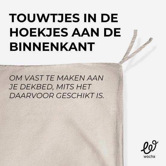 Beige dekbedovertrek met touwtjes aan de binnenkant. Tekst: 'Touwtjes in de hoekjes aan de binnenkant om vast te maken aan je dekbed.'