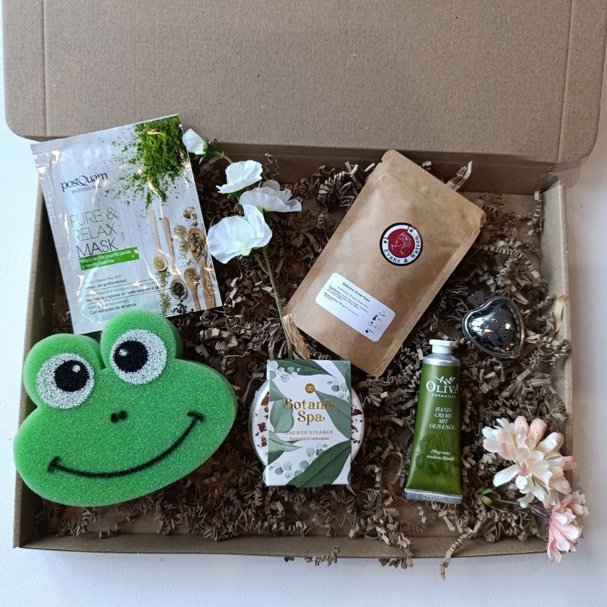 Brievenbus Opkikkertje – Wellness Cadeautje met Thee, Showersteamer & Handcrème