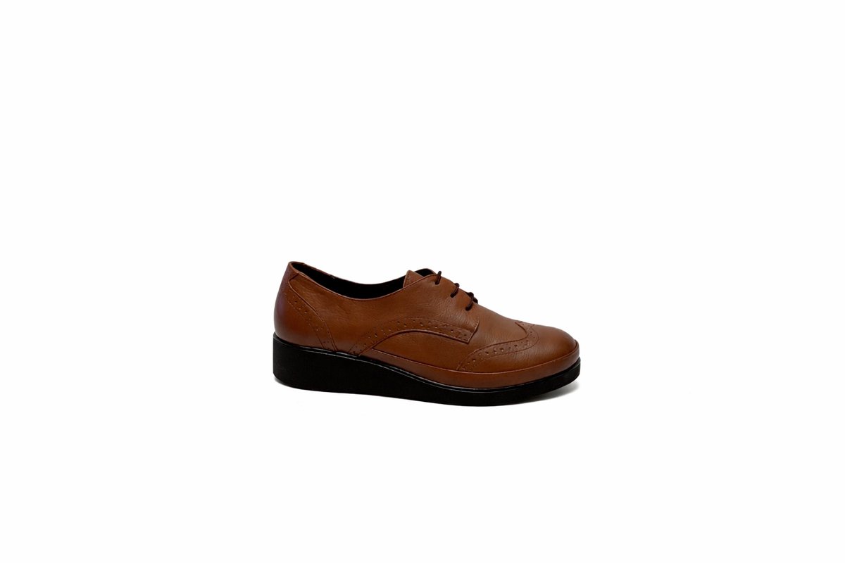 Lorévine – Dames Leren Veterschoenen – Bruin – Hak 3–4 cm – TPU Zool – Warme Voering