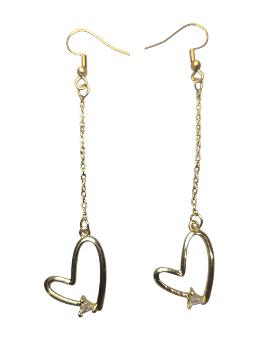 goudkleurige valentine hart oorbellen.