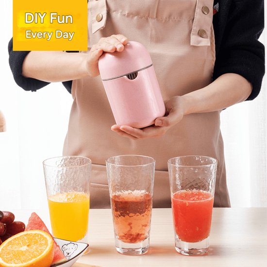 Rode sapbeker, handmatige sapcentrifuge, multifunctionele eenvoudige fruitjuicer, citruspers, mini-sinaasappelpers, citroenpers, granaatappelpers. van Merkloos — afbeelding 3