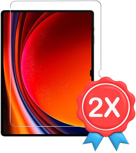 Tablette avec protecteur d'écran et un médaillon rouge avec '2x', indiquant un double emballage.