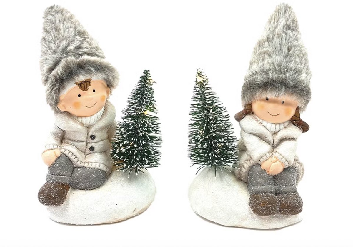 Keramische Kinderbeeldjes met LED Kerstboom – 15 cm – Tarrington House – 5 LED – Inclusief LR44 batterij