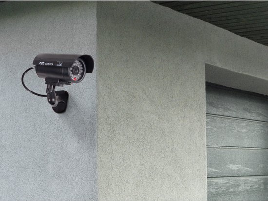 Dummy Camera met IR en LED - IR9000 B IR - set met batterijen van Merkloos — afbeelding 2