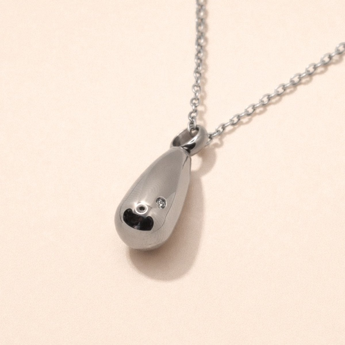 Assieraad - Ashanger met ketting en vulsetje - Mini urn - Druppel - Zirkonia - Zilverkleurig
