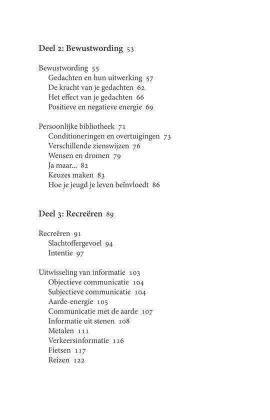 Tekstpagina uit een boek met een inhoudsopgave, waaronder hoofdstukken over bewustwording, recreëren en informatie uitwisselen.
