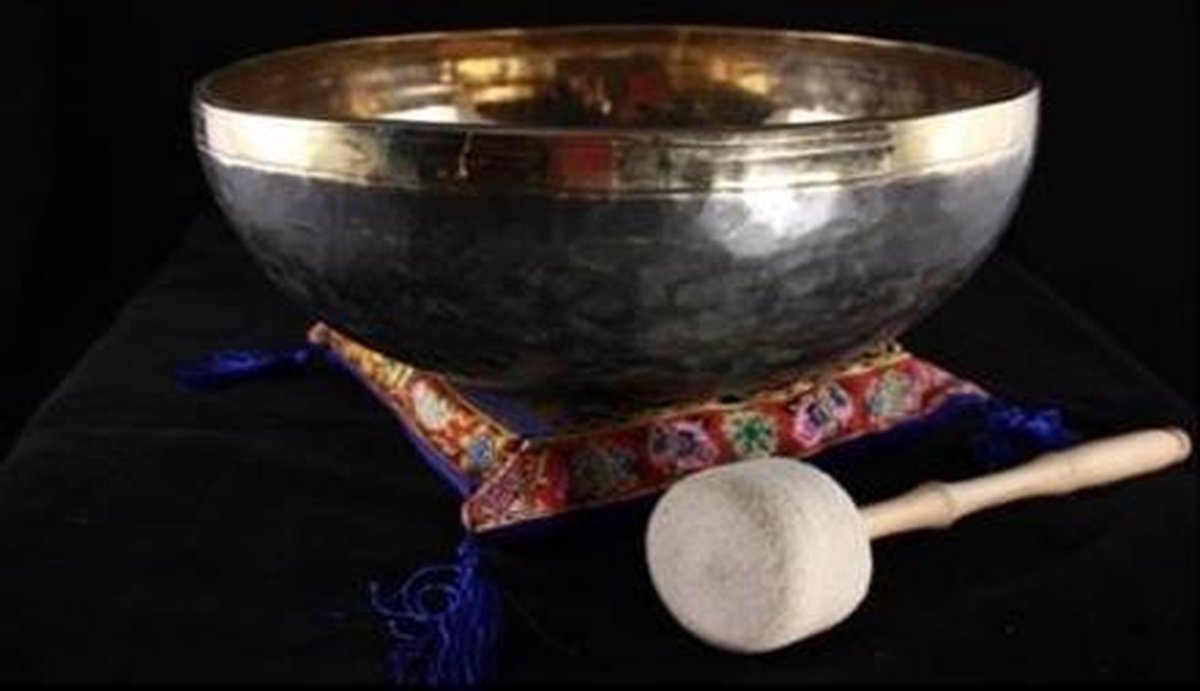 Klankschaal Ishana Zwart/Goudkleurig - 18.5 cm - 950-1075 g