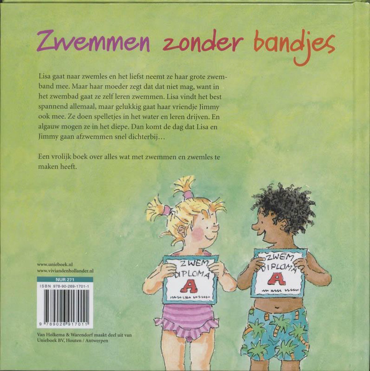 Twee kinderen, een meisje en een jongen, tonen hun zwemdiploma's A.