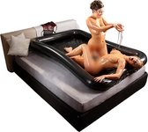 Fetish Collection – Glossy Volwassen Speelbad voor Natte Erotische Spellen Waterdicht en Opblaasbaar met Glijmiddel 1 Liter – Zwart