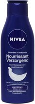 NIVEA Verzorgend - 250 ml - Body Milk