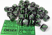 Chessex dobbelstenen set, 36 6-zijdig 12 mm, Gemini black-grey w/green